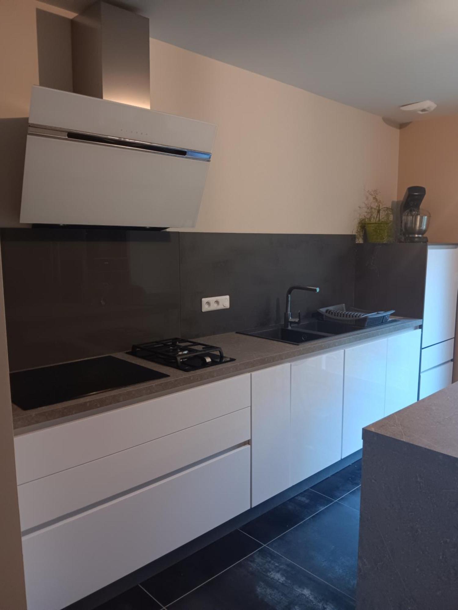 Chambre Privee Dans Une Maison Familiale 沙尔姆 外观 照片